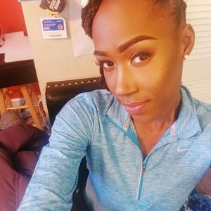 Meet your Posher, Malinda